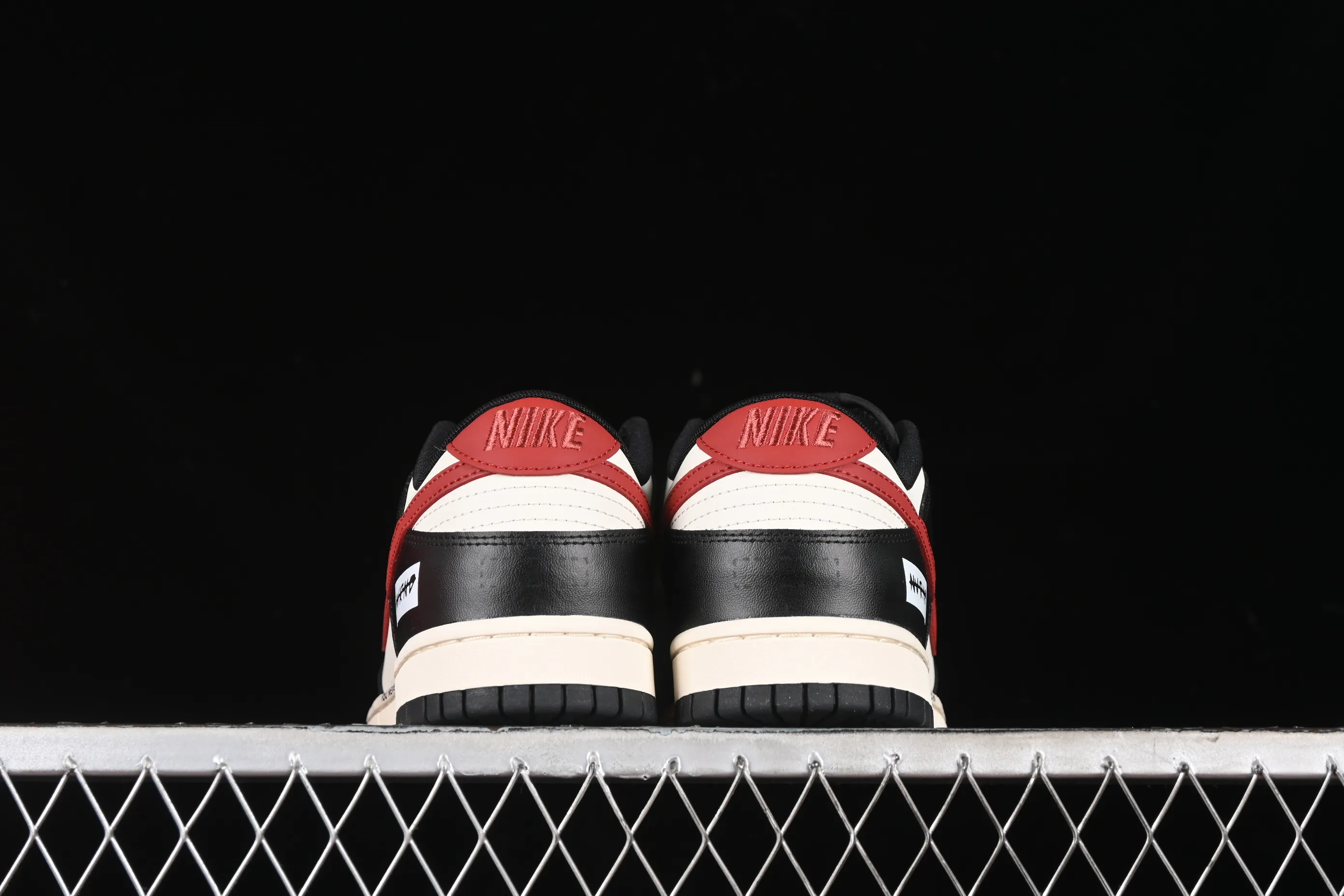 All Categories Nk SB Dunk Series Nk SB Dunk Low Low-top sneakers Nk Dunk Low Tropical Amber SB trendy versatile low-top casual sneakers DD1391-100